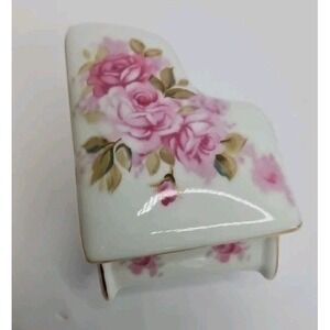 Vintage Piano Roses Trinket Box  4.5" X 4" X 2.5" IWRice & Co Inc Made In Japan